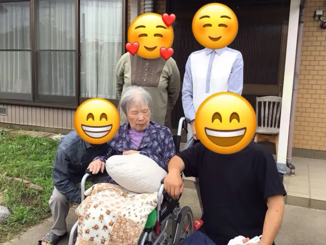 続けて柊の間、先月の報告になります！
ご家族様と連携をして、入居者様の一時帰宅を実現しました✨
長い時間ではなかったですが、ご本人様がお好きだったご自宅でご家族様と一緒に過ごすことができ、職員一同とてもやりがいを感じさせていただけました🔥
6月はエビフライを食べたい入居者様に、ソフト食でエビフライを作成します...！
投稿を楽しみにお待ちください☺️

#一宮市 #介護 #特養 #やりがい #愛知